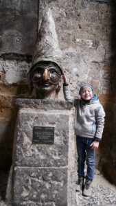 pomnik Pulcinella w Neapolu