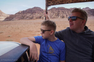 Jazda jeepem przez pustynię Wadi Rum