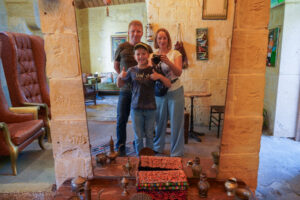 W Aktham's 1881 Cafe