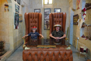 W Aktham's 1881 Cafe