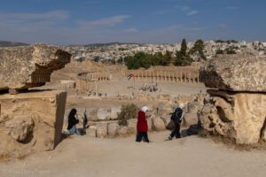 Jerash, widok na Owalne Forum