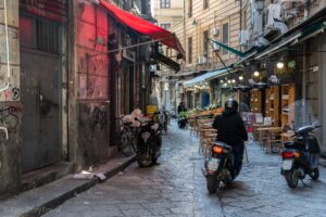 Uliczka w dzielnicy Vucciria w Palermo