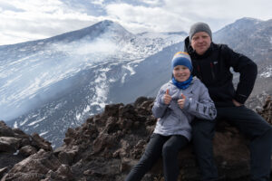 Na szczycie, w tle Etna