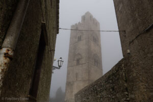Wieża katedry Chiesa Madre w Erice