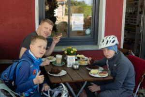 Na śniadaniu w Schillings Gasthof