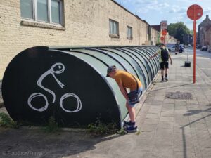 Parking rowerowy w Brugii