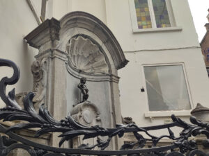 Fontanna Manneken Pis w Brukseli