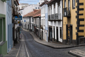 Uliczka w Ponta Delgada
